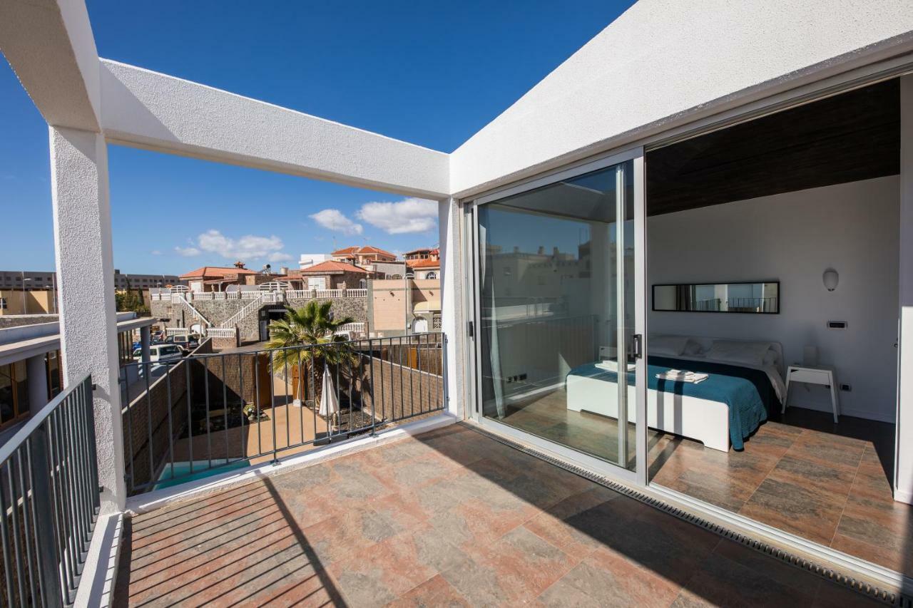 Sunny And Quiet Duplex